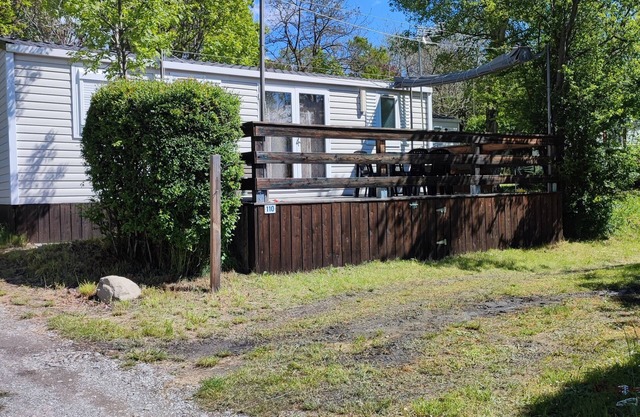 3 Bedroom Mobile Home in Embrun