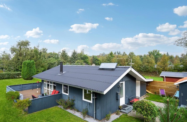 3 bedroom nice home in Hals