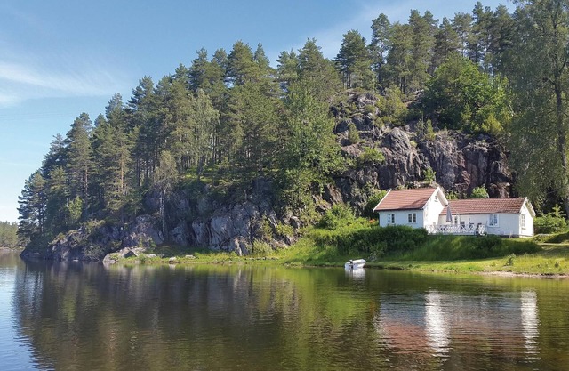 3 bedroom nice home in Hornnes