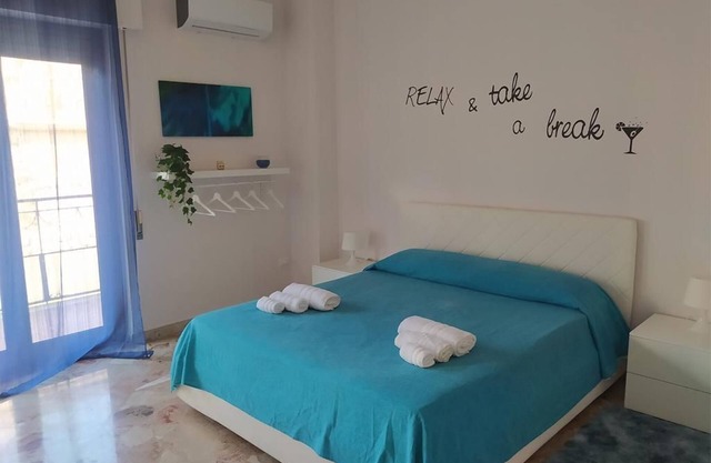 3 Bedroom Private vacation home in Palermo
