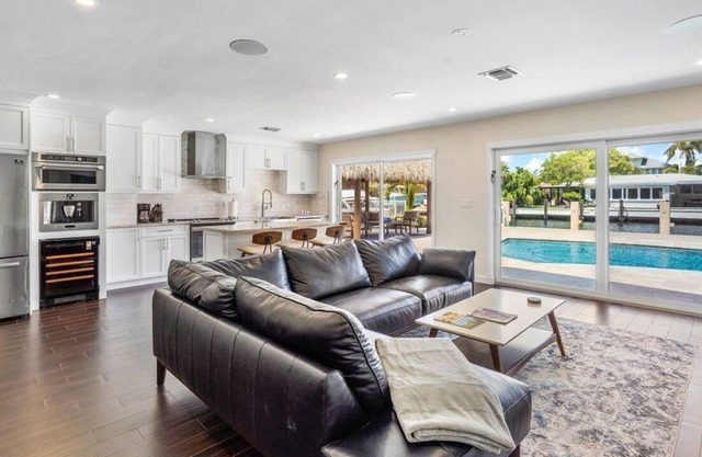 3 Bedroom Single_family (625204) by Houzlet