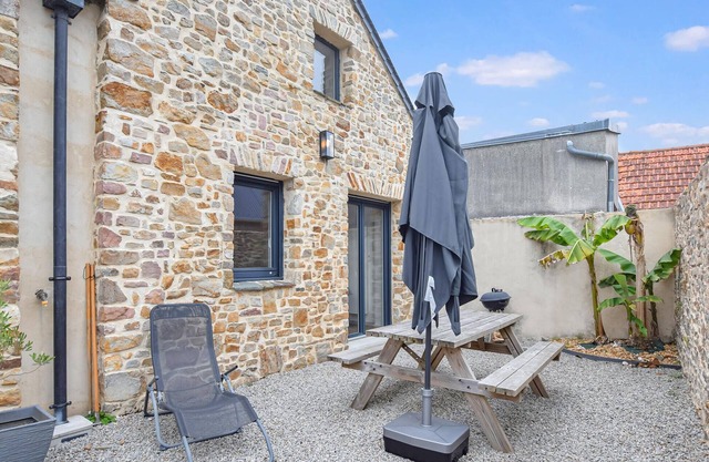 3 bedroom stunning home in CREANCES