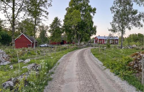 3 Bedroom Stunning Home In Backaryd
