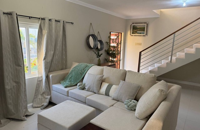 3-bedroom townhome in amazing Ocho Rios with Pool access, Private Gazebo,Balcony