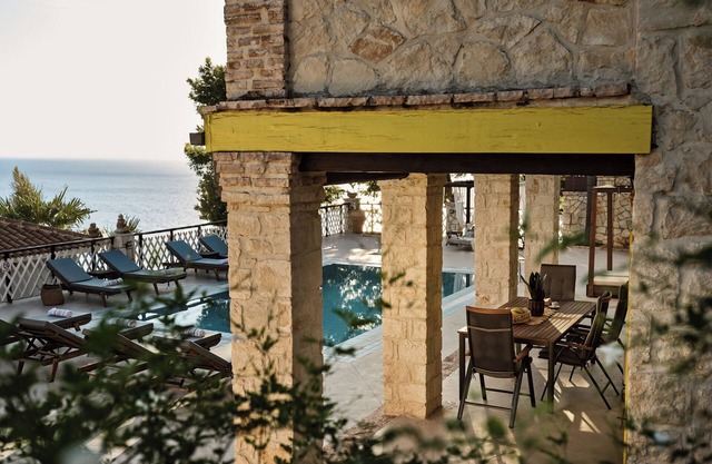 3 Bedroom Villa with private swimming pool