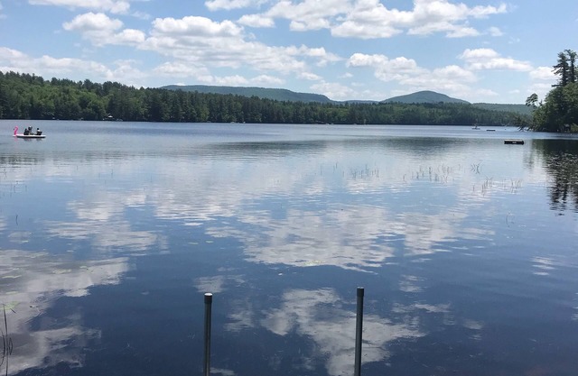 3 Bedroom Water Front Cottage On Beautiful Songo Pond.