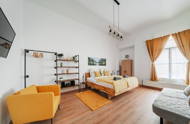 3 Bedrooms - 74sqm - 10 Min. Inner City
