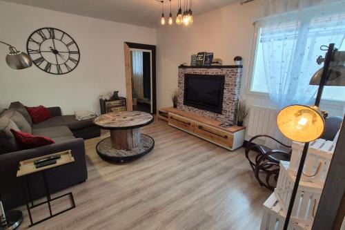 3 bedrooms and the Moon Terrace 103m2 of charm