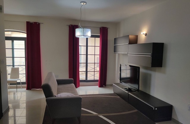 3 Double-Bedroom Appartment - Balluta Bay