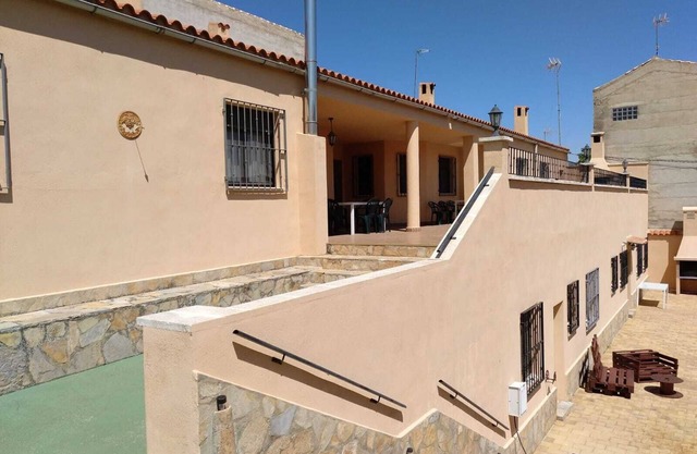 3 Houses in Casas Rurales Montemayor