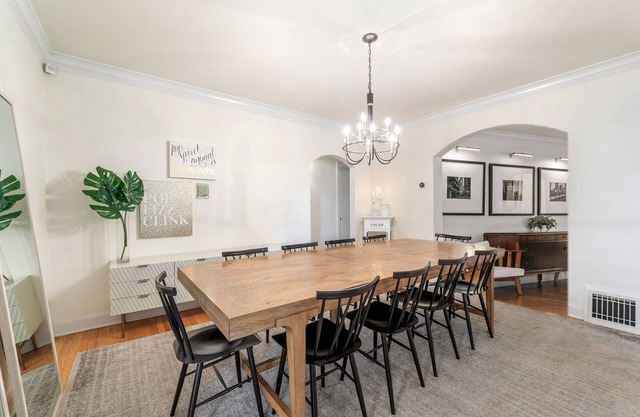 3 Living Rooms, 2 Garages, Gym & Chef’s Kitchen! Room for the Whole Group!