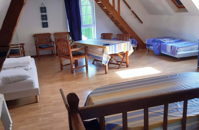 3 min from the sea Grand Gîte for 6/9 people with 2 separate bedrooms