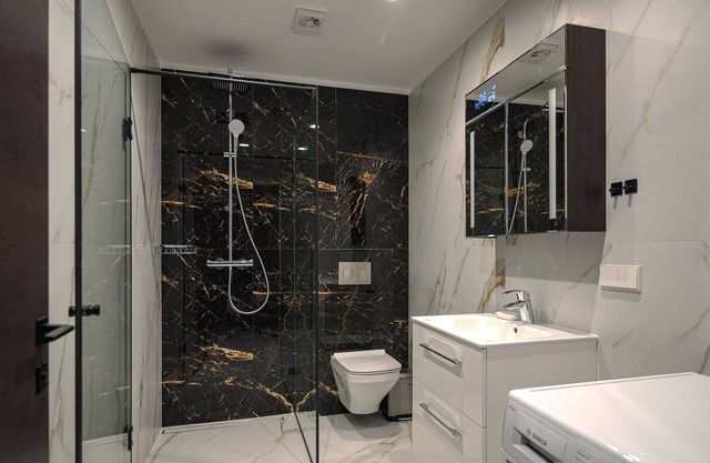 3 mins. to the city center & self check-in! Kaunas City Center Deluxe apartments