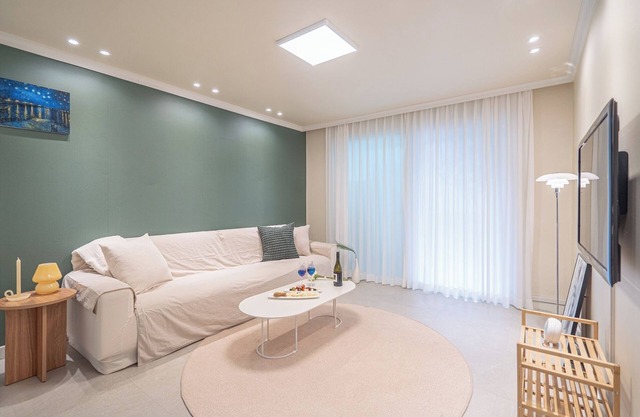 3 minutes from Hapjeong Station, 3-room independent family villa(osondoson stay)