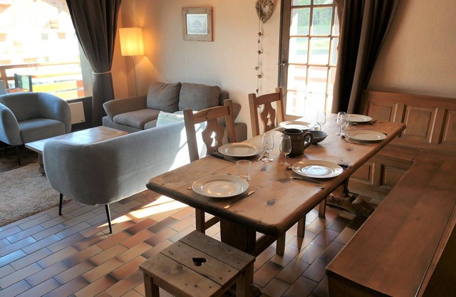 3-room apartment, 6 people, near slopes, parking, pets allowed