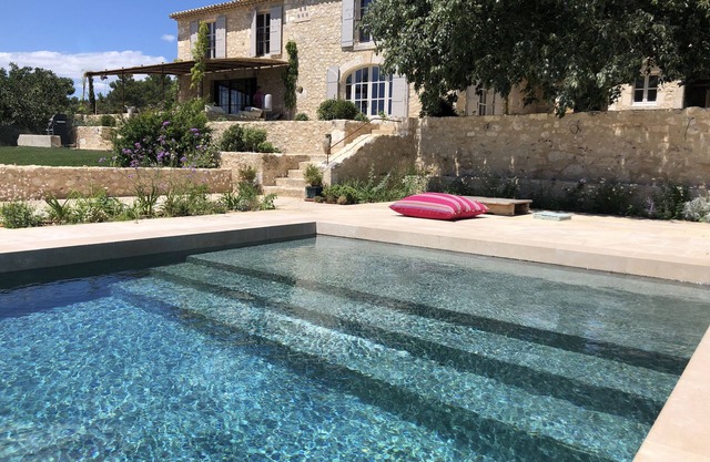 -30% last min from 16 to 26 July, property 5* in exceptionnal area with jacuzzi
