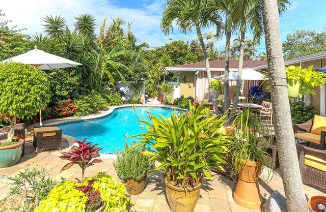 300+ FIVE STAR RATINGS: Upscale, Private Cottage in Ft. Lauderdale/Wilton Manors