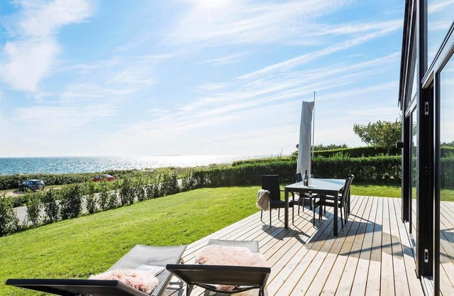 30022 Malling - Ajstrup Strandvej 94