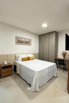 309-3 · Flat charmosinho Prox. Cebrom e Unievangélica