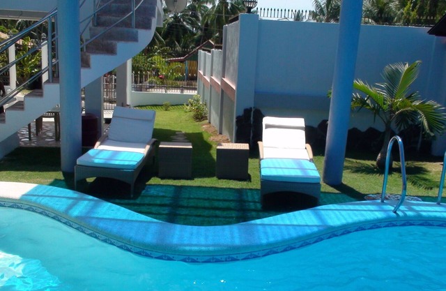 314 m2 high-end 2 storey house with private swimming pool. Obong, Dalaguete.