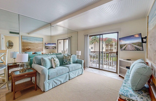 3207 Ocean View 2nd Floor NW