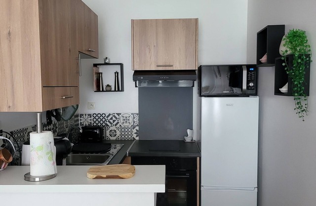 32m2 ground floor apartment Suitable for a couple or single person