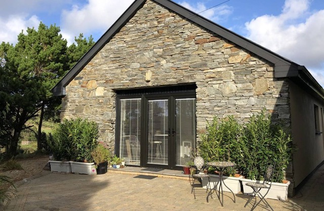 399 Bruion Apartment Cleggan-2 Bedroom-Sleeps 4