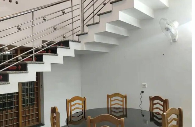 3BHK A/C Family Friendly homestay in Kadamakudy.