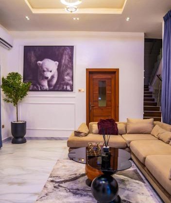 4 BED Serene Living - Magodo Phase 1 - 247 POWER