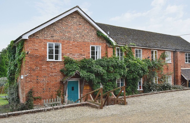 4 bedroom accommodation in Newent, Forest of Dean