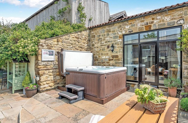 4 bedroom accommodation in Beck Hole, near Goathland