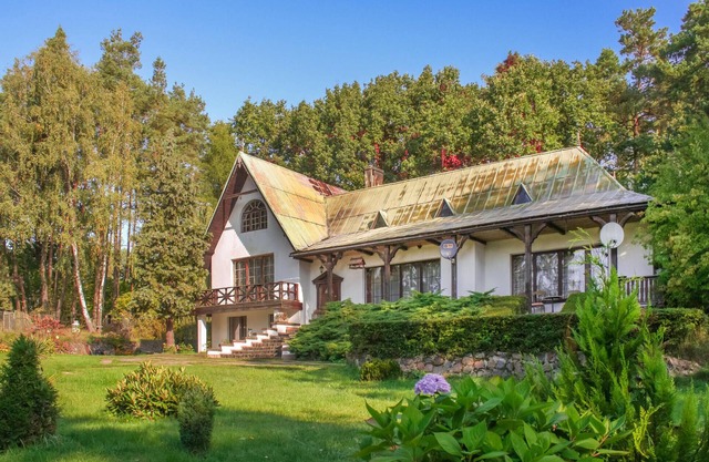 4 bedroom awesome apartment in Lukowo