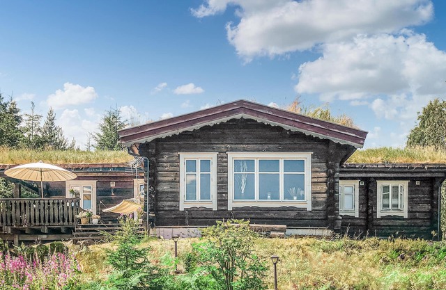 4 bedroom beautiful home in Svarstad