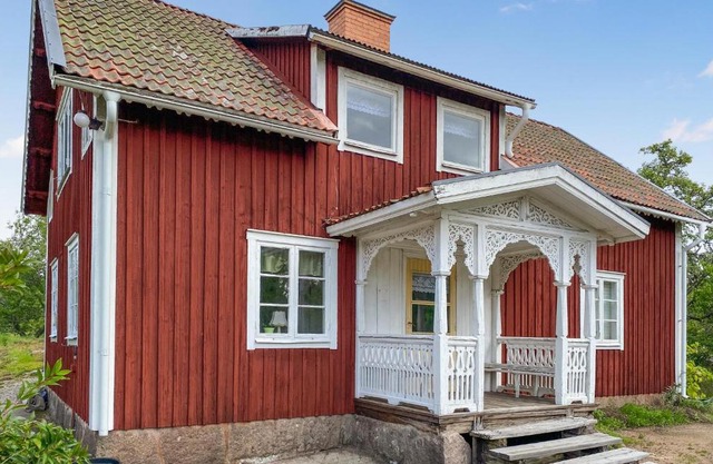 4 Bedroom Beautiful Home In Vimmerby