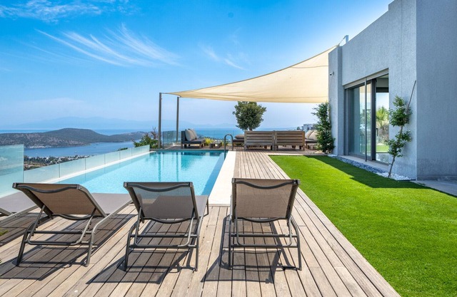 4 Bedroom Luxury Villa with the Best View and Private Pool in Bitez