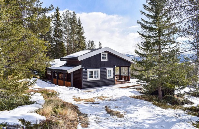 4 Bedroom Stunning Home In Vinstra