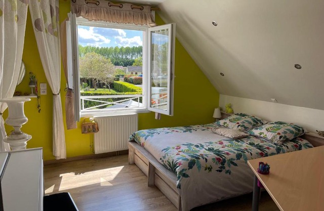 4 chambres à 15 min du circuit des 24H du Mans dans maison