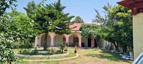 4 Kanal Entire Private Guest House with 2 Bedrooms attached Bathrooms and Kitchen and Lawn