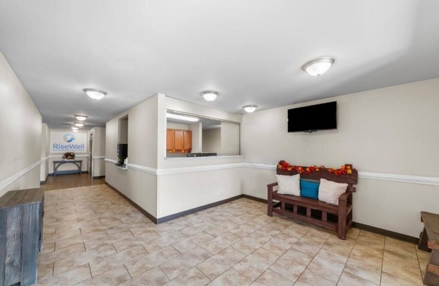 4 Kitchen Suites | Pleasanton, TX Near Downtown