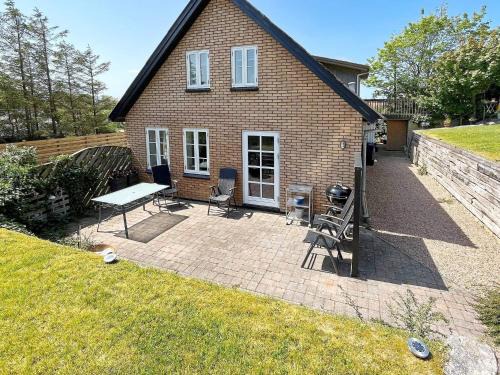 4 person holiday home in Hanstholm-By Traum