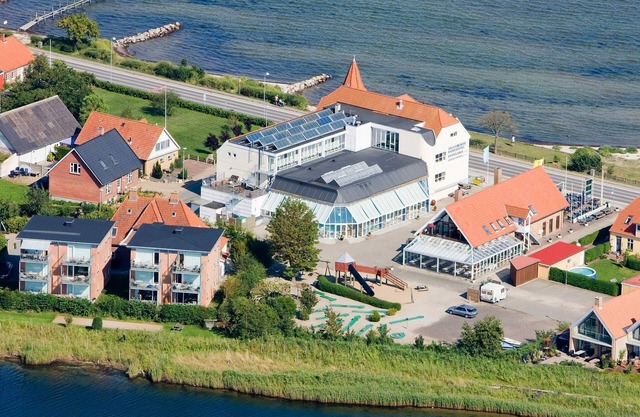 4 person holiday home on a holiday park in Hejls