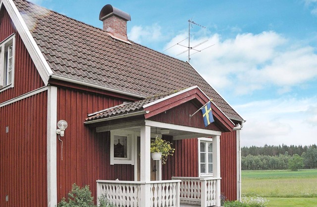 4 person holiday home in GULLSPÅNG-By Traum