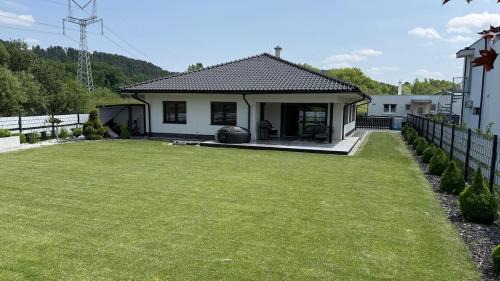4-room house with a hot tub, Liptovský Ján