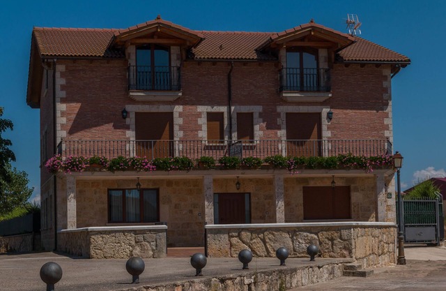 4* rural houses with garden and all comforts