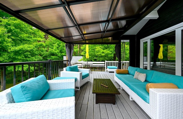4 Season Log Chalet Home with Hot Tub