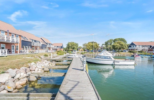 4109 Borre - Klintholm Havneby 9