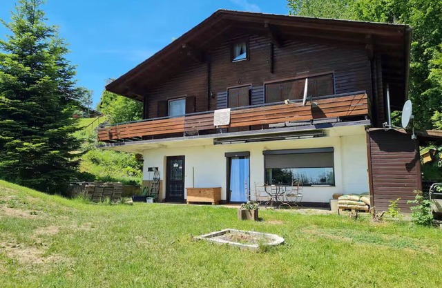 42a.vacation in Bavaria near Pullmancity. Nature with garden
