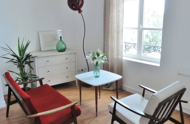 45 M2 APARTMENT WITH A VIEW OF THE LOIRE IN THE HEART OF SAUMUR