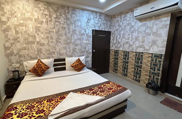 45-room hotel in delightful Varanasi with WiFi, AC. Unwind in comfort