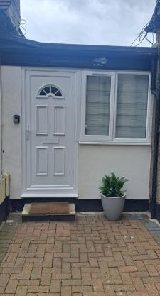 4b Budoch Drive